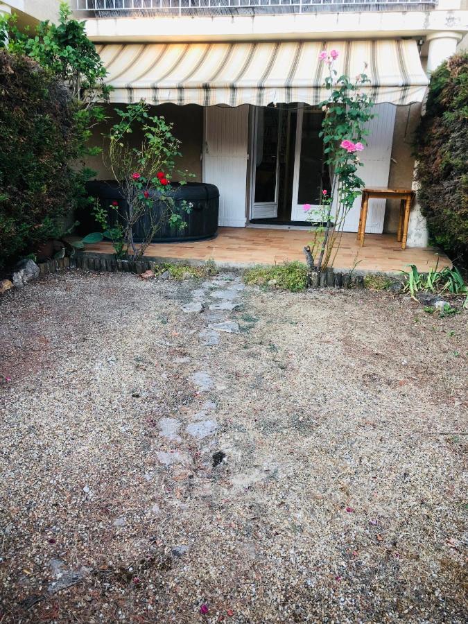 Ceres Lägenhet Gréoux-les-Bains Exteriör bild
